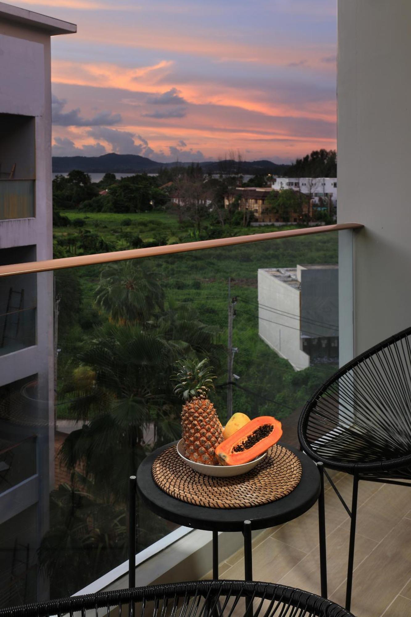 The Sea View Room In Palmyrah Surin By Holy Cow Екстериор снимка